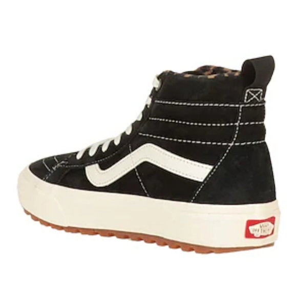 VANS Sk8- MTE 1 High Black And White Gum Size 7 Men 8.5 Women's Cool Weather - Picture 2 of 11